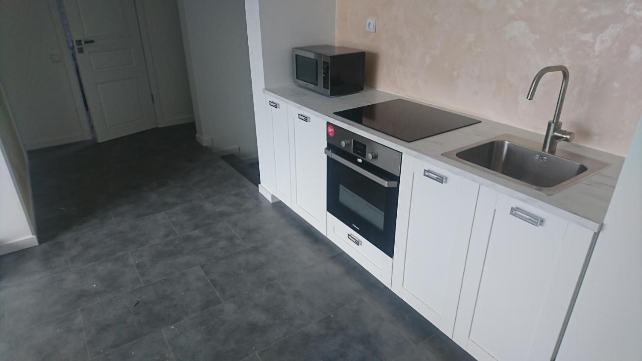 Villa Florance Apartments With Terraces & Parking Βέντσπιλς Εξωτερικό φωτογραφία